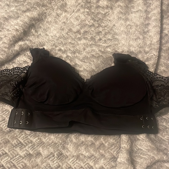 Wireless bra! - Picture 2 of 3